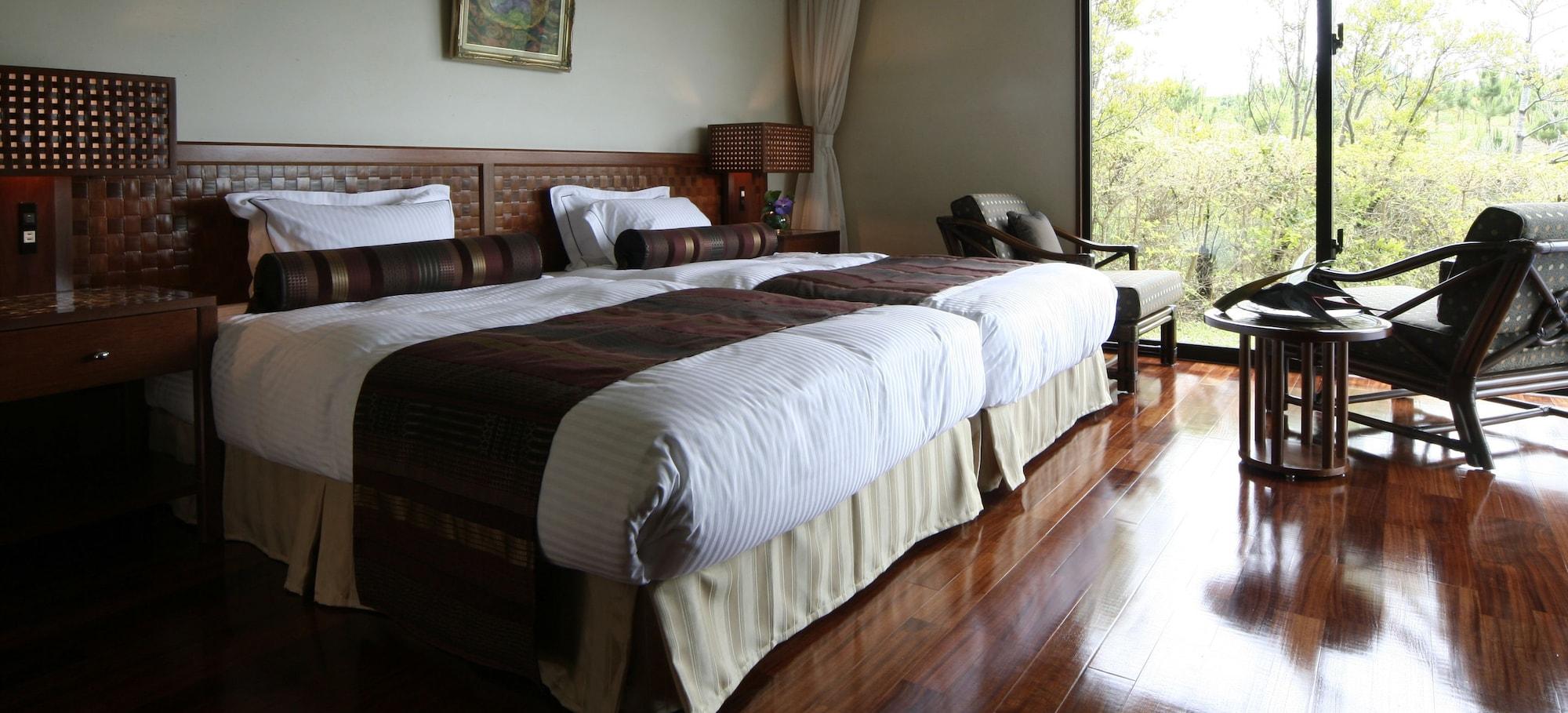 Kanehide Kise Country Club Наґо Екстер'єр фото